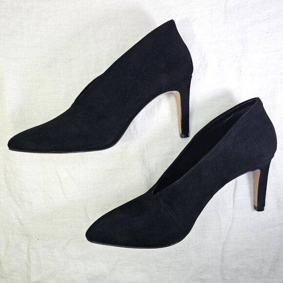 Ann Taylor Oona Suede 3.25” Shootie Pump Bootie 9 Black - Picture 2 of 11